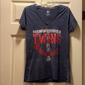 (5/$25) Majestic Minnesota Twins Distressed v-neck t-shirt